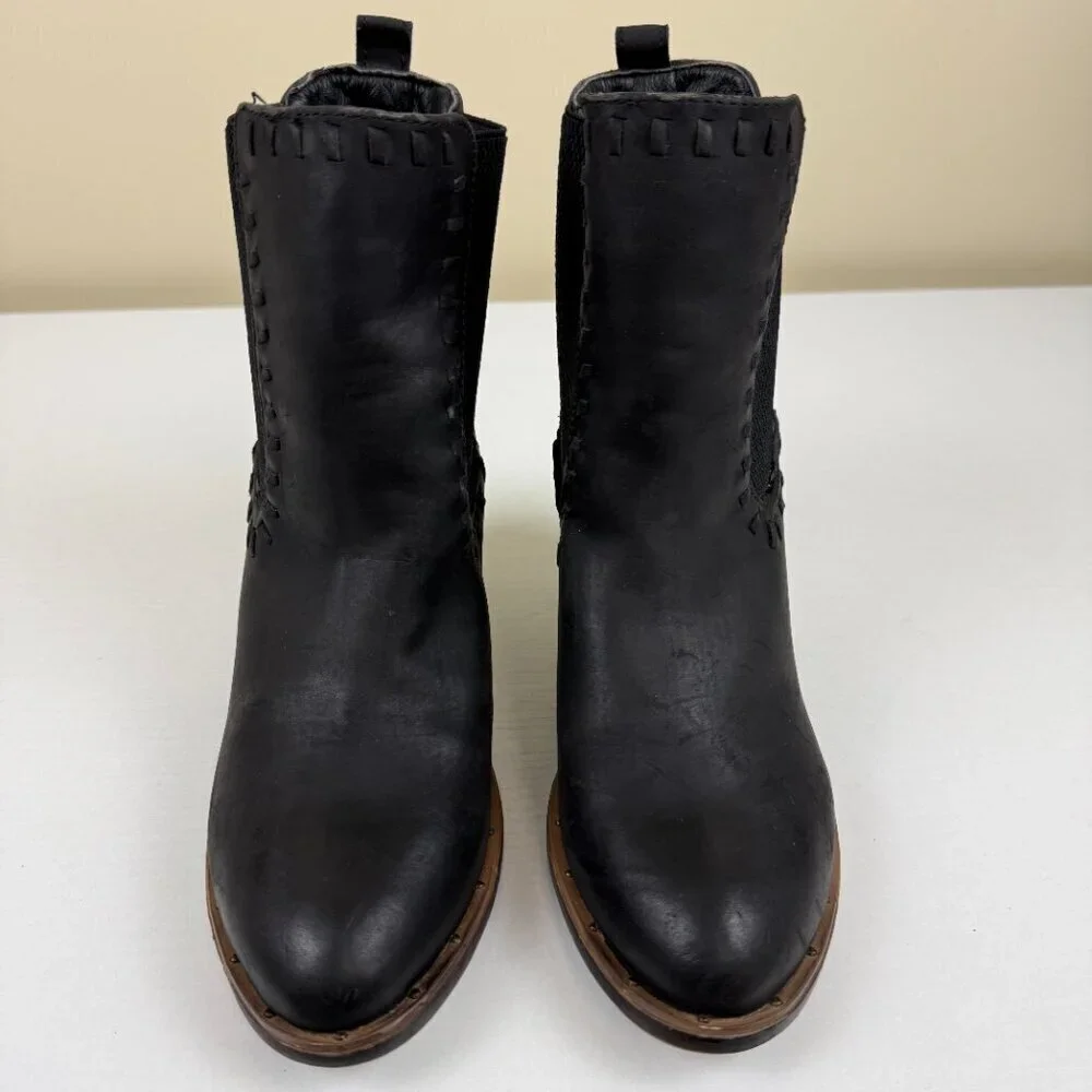 Vintage Havana Black Leather Ankle Boots